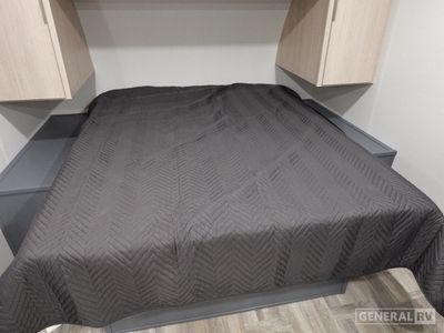 2025 Prime Time RV Tracer — photo 10 view