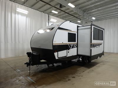2025 Prime Time RV Tracer — side profile view