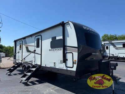 2026 Forest River RV Rockwood Ultra Lite — front three-quarter view