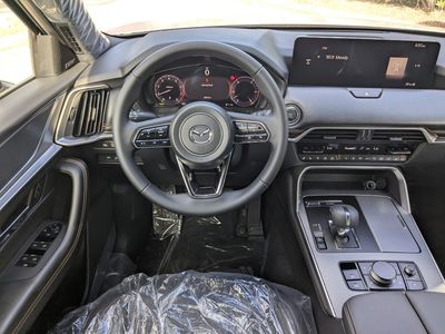 2026 Mazda CX-90 - Photo 16