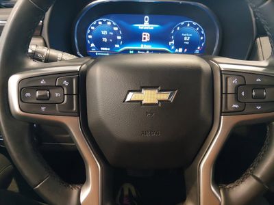 2024 Chevrolet Suburban - Photo 12