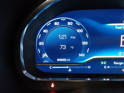 2024 Chevrolet Suburban - Photo 14