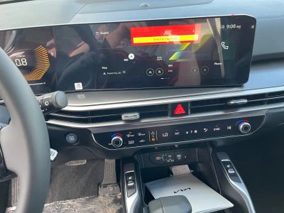2025 Kia Sorento — photo 11 view