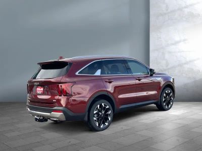 2025 Kia Sorento — engine compartment view