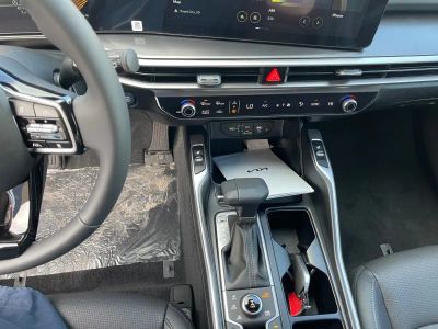 2025 Kia Sorento — photo 13 view