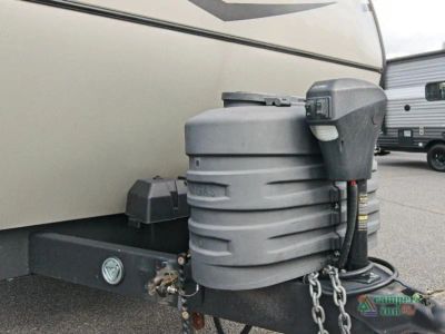 2025 Keystone RV Cougar Half-Ton — photo 31 view