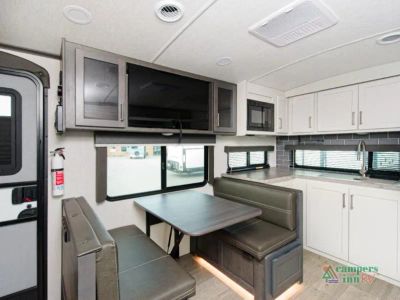 2025 Keystone RV Cougar Half-Ton — photo 9 view