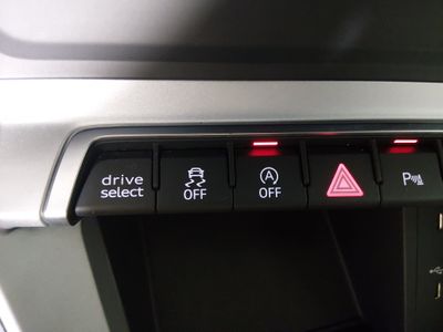2025 Audi Q3 — photo 19 view