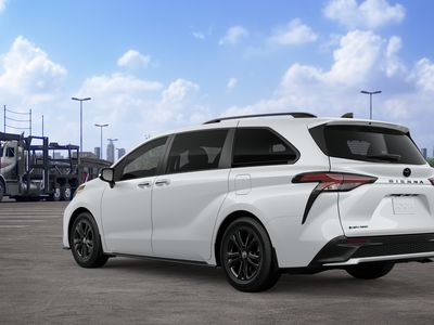 2026 Toyota Sienna - Photo 8