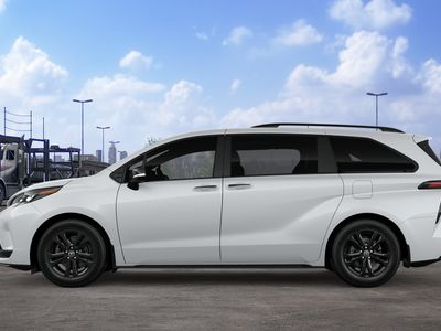 2026 Toyota Sienna - Photo 6