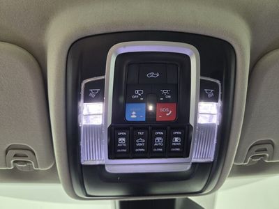 2025 Ram 1500 — photo 17 view