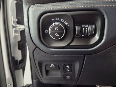 2025 Ram 1500 — photo 22 view