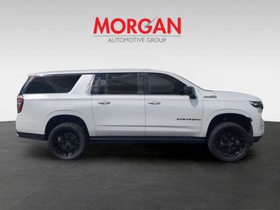 2021 Chevrolet Suburban - Photo 4