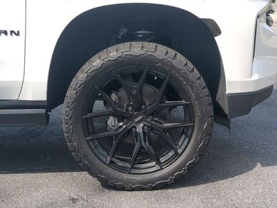 2021 Chevrolet Suburban - Photo 11