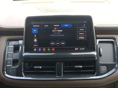 2021 Chevrolet Suburban - Photo 20