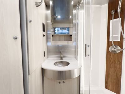 2023 Airstream ATLAS - Photo 17