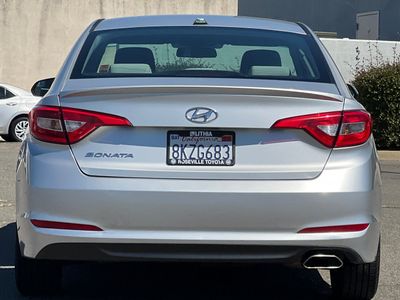 2017 Hyundai Sonata - Photo 8