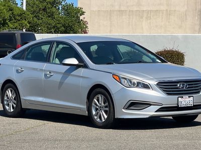 2017 Hyundai Sonata - Photo 5