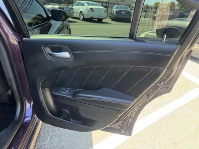 2020 Dodge Charger - Photo 19