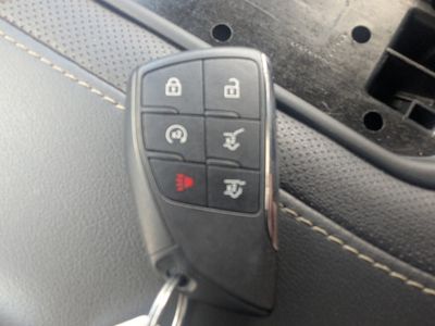 2024 GMC Yukon - Photo 38