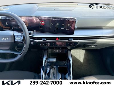2026 Kia Sorento — photo 18 view