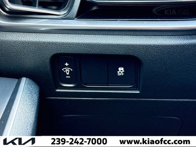 2026 Kia Sorento — photo 32 view