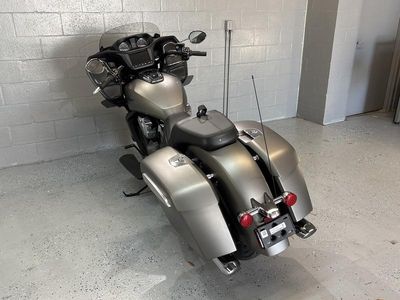 2025 Indian Motorcycle Challenger Heavy Metal Smoke - Photo 4