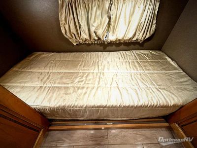 2018 Tiffin Phaeton — photo 22 view