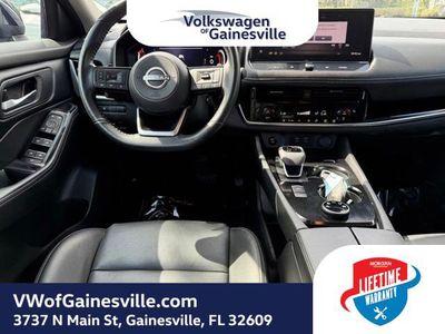 2024 Nissan Rogue — photo 14 view