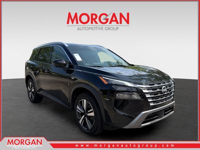 2024 Nissan Rogue SL in Black — front three-quarter view