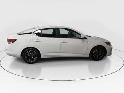 2024 Nissan Sentra — photo 8 view