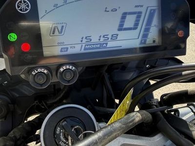 2017 Yamaha FZ-10 - Photo 10