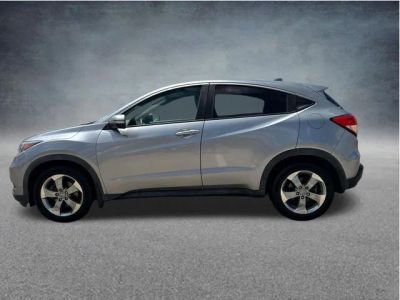 2017 Honda HR-V — detail view