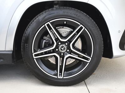2026 Mercedes-Benz GLS — photo 37 view