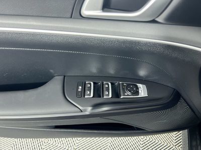 2026 Kia K5 — photo 15 view