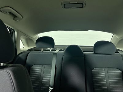 2026 Kia K5 — photo 32 view