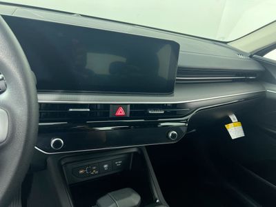 2026 Kia K5 — photo 23 view
