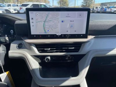 2026 Ford Explorer — photo 22 view