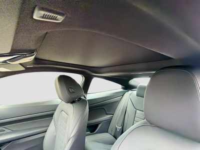 2027 BMW 4 Series — photo 25 view