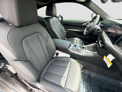 2027 BMW 4 Series — photo 14 view