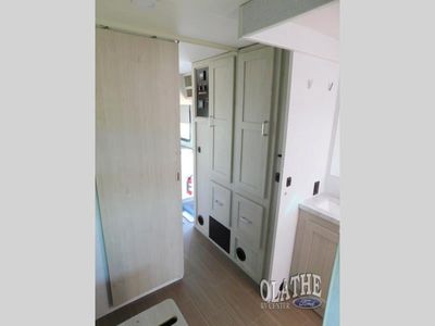 2027 Winnebago Sunflyer - Photo 20