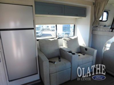 2027 Winnebago Sunflyer - Photo 4