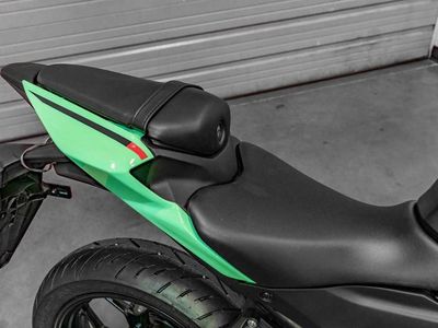 2026 Yamaha YZF-R3 - Photo 9