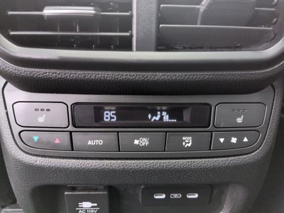 2025 Honda Pilot - Photo 27