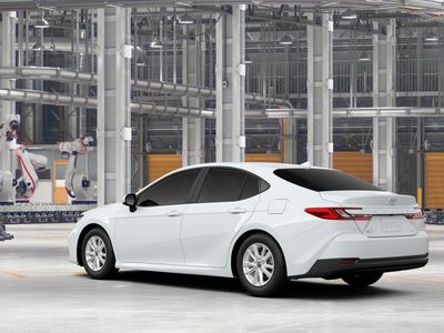 2026 Toyota Camry - Photo 6