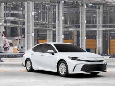 2026 Toyota Camry - Photo 15