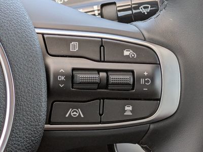2026 Kia K5 — photo 34 view