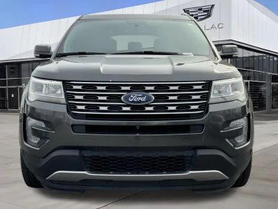 2017 Ford Explorer - Photo 4