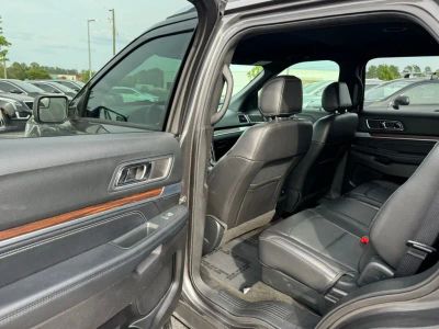 2017 Ford Explorer - Photo 36