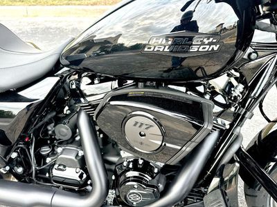 2025 Harley-Davidson FLHX - Street Glide — photo 13 view